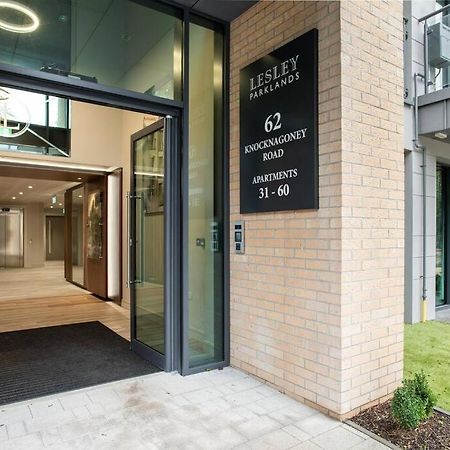 Modern 2Br With Balcony Next To The City Airport Bhd - Free Parking Belfast Exteriér fotografie